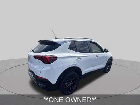 Used 2024 Buick Encore GX Sport Touring FWD image 4