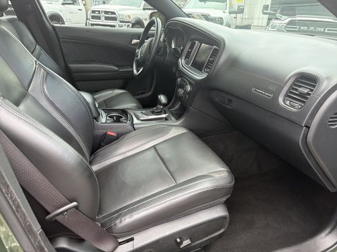 Used 2021 Dodge Charger SXT w/ Plus Group RWD image 18
