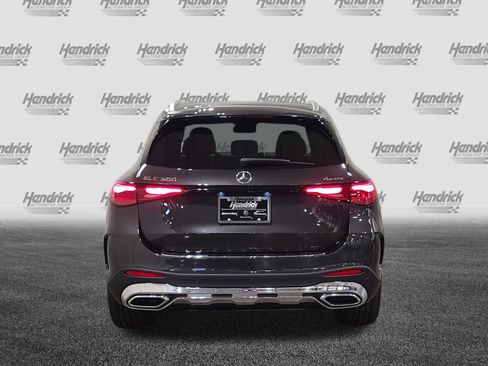 New 2026 Mercedes-Benz GLC 300 4MATIC image 5