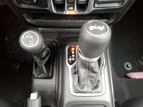 New 2026 Jeep Wrangler Sahara image 15