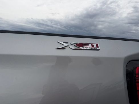Used 2021 GMC Sierra 1500 SLT w/ SLT Premium Plus Package AWD/4WD image 21