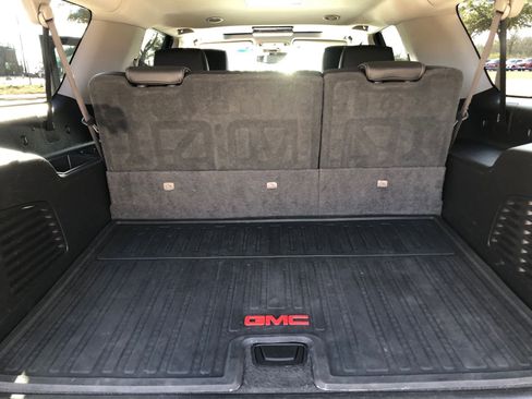 Used 2019 GMC Yukon XL Denali w/ Open Road Package image 20