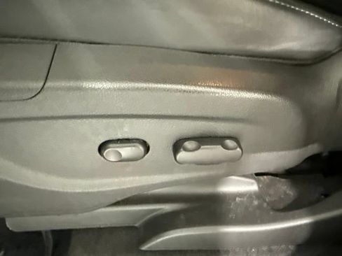 Used 2017 Buick Encore FWD image 19