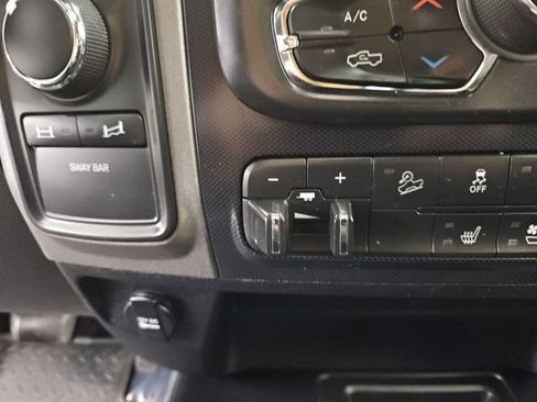 Used 2017 RAM 2500 Power Wagon w/ Leather & Luxury Group image 38