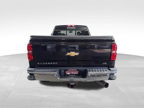 Used 2018 Chevrolet Silverado 2500 LTZ w/ Duramax Plus Package AWD/4WD image 8