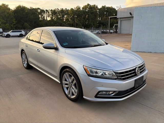 Used 2017 Volkswagen Passat 1.8T SE FWD image 5