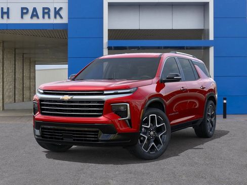 New 2026 Chevrolet Traverse High Country FWD image 6