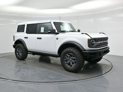 New 2025 Ford Bronco Badlands image 26