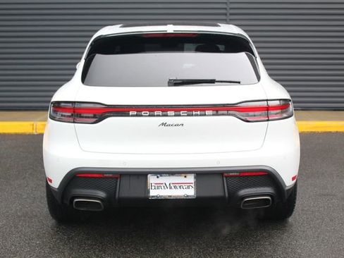 New 2026 Porsche Macan image 7