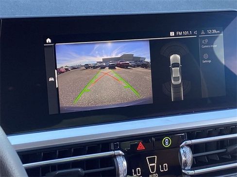 Used 2021 BMW 430i Coupe w/ Convenience Package image 28