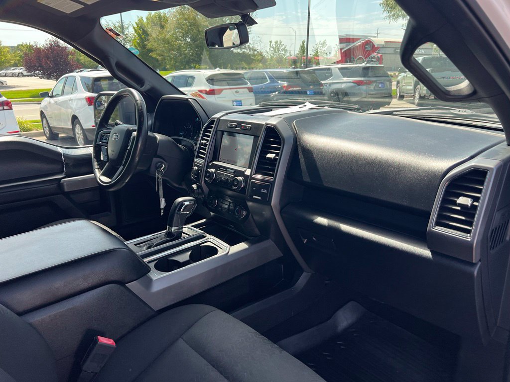 Used 2019 Ford F150 XLT w/ Equipment Group 302A Luxury AWD/4WD image 28
