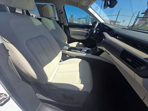 Used 2024 Audi Q8 e-tron Premium Plus w/ Premium Plus Package AWD/4WD image 10