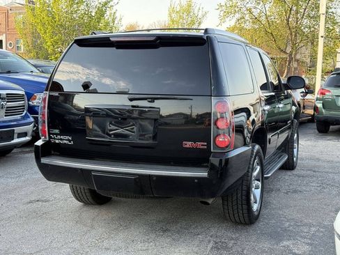 Used 2011 GMC Yukon Denali AWD/4WD image 4