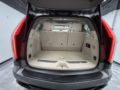 Used 2024 Cadillac Escalade Sport Platinum image 29