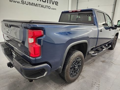 Used 2023 Chevrolet Silverado 3500 LTZ w/ LTZ Plus Package image 4