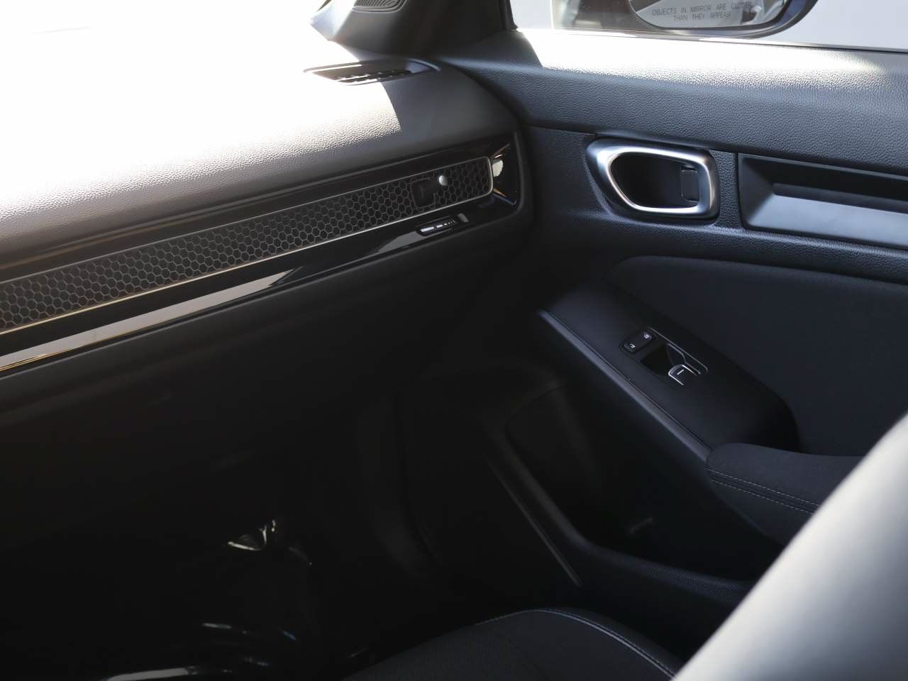 Used 2025 Honda Civic Sport image 16