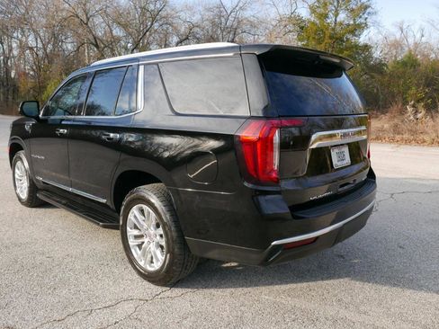 Used 2022 GMC Yukon SLT w/ SLT Premium Package image 26