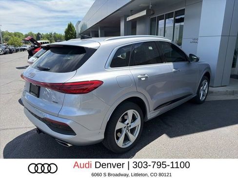 Used 2025 Audi Q5 Premium Plus w/ Premium Plus AWD/4WD image 3
