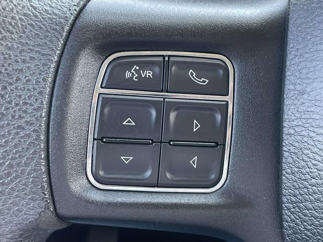 Used 2019 RAM 1500 Classic SLT AWD/4WD image 21