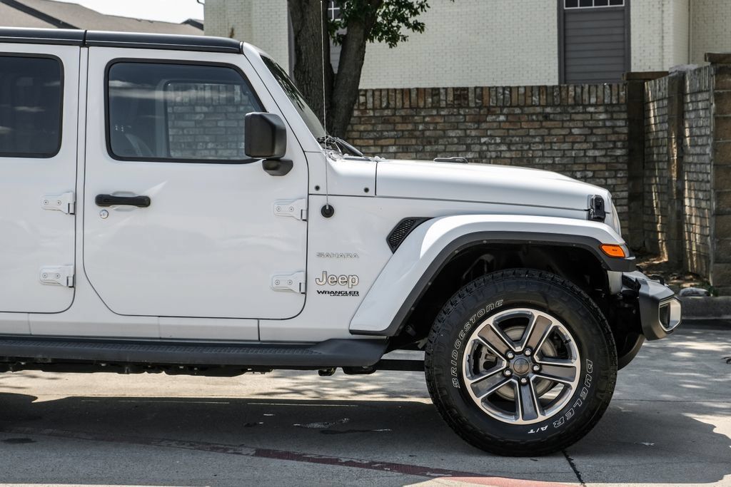 Used 2020 Jeep Wrangler Unlimited Sahara AWD/4WD image 15