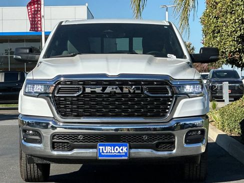 New 2026 RAM 1500 Big Horn AWD/4WD image 9