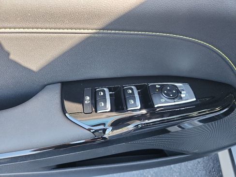 New 2026 Kia K5 GT FWD image 13