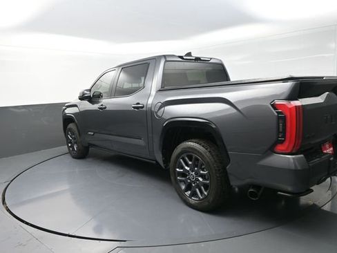 Used 2024 Toyota Tundra Platinum AWD/4WD image 61
