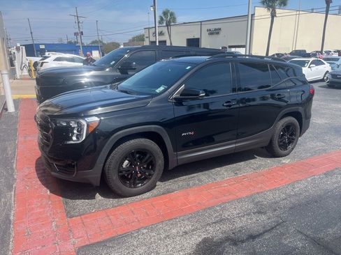 Used 2022 GMC Terrain AT4 w/ Infotainment Package II image 3