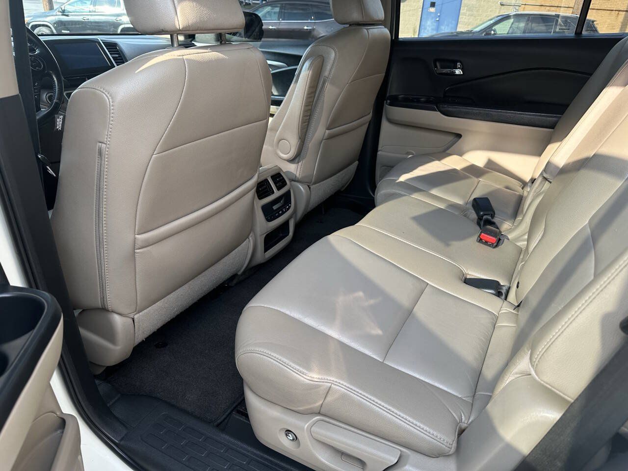 Used 2016 Honda Pilot EX-L image 17