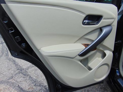 Used 2015 Acura RDX FWD image 23
