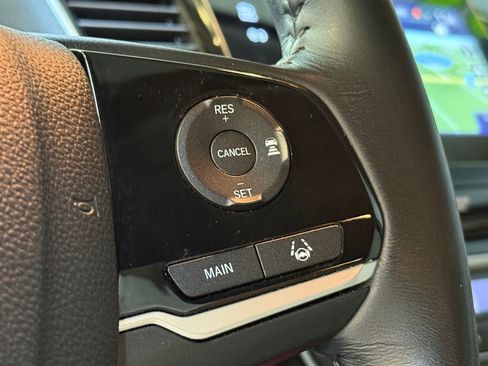 Used 2021 Honda Pilot Touring image 25