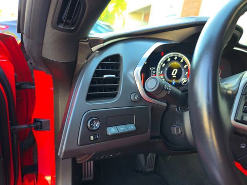 Used 2014 Chevrolet Corvette Stingray Coupe w/ 2LT Preferred Equipment Group image 19