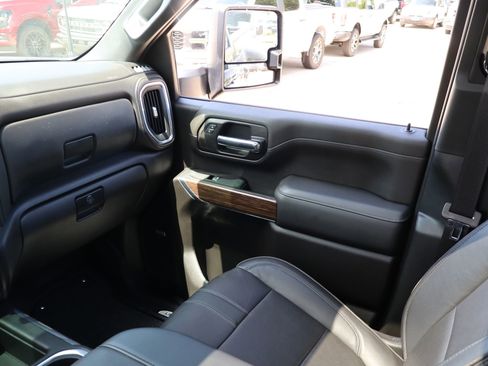 Used 2023 Chevrolet Silverado 3500 High Country AWD/4WD image 26