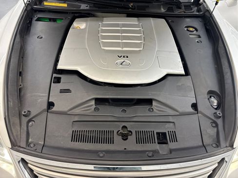 Used 2017 Lexus LS 460 F Sport image 29