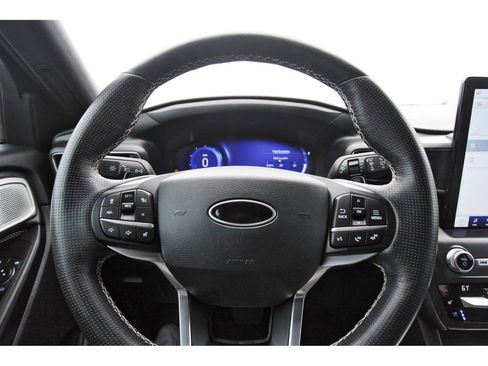 Used 2020 Ford Explorer ST w/ ST Street Pack AWD/4WD image 17