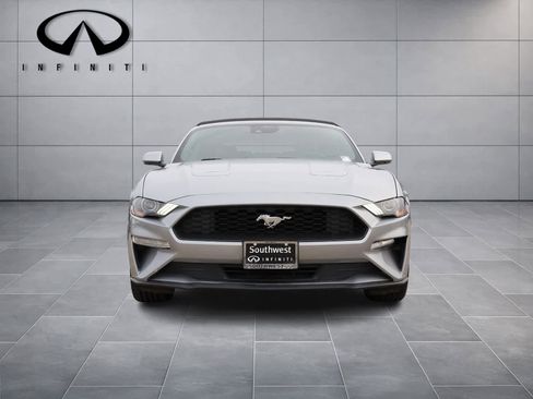 Used 2022 Ford Mustang Premium image 2