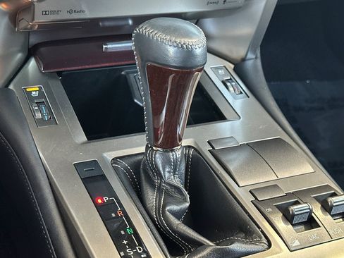 Used 2019 Lexus GX 460 Premium AWD/4WD image 26