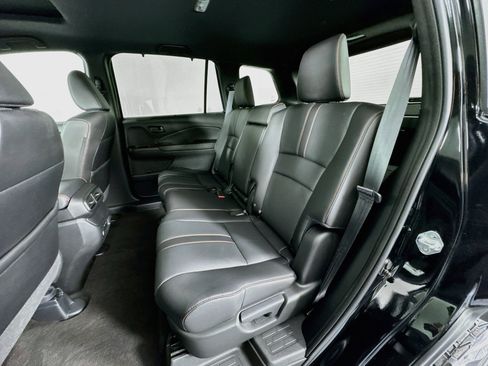 Certified 2024 Honda Passport TrailSport image 25