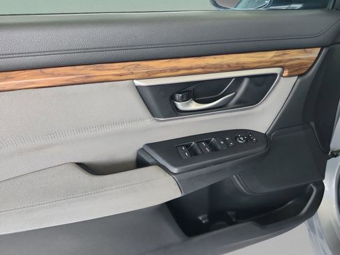 Used 2017 Honda CR-V EX image 15