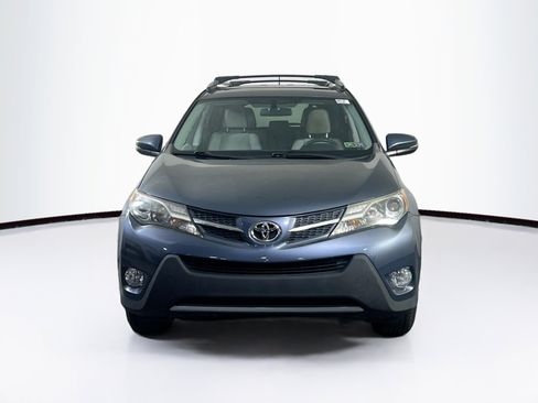 Used 2013 Toyota RAV4 XLE image 2