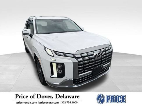 Used 2023 Hyundai Palisade Calligraphy w/ Cargo Package AWD/4WD image 1