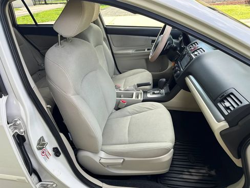 Used 2013 Subaru Crosstrek 2.0i Premium AWD/4WD image 11