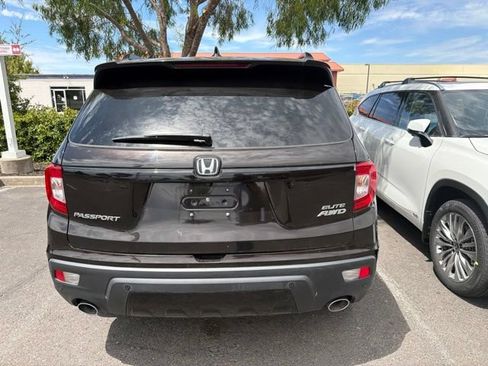 Used 2019 Honda Passport Elite image 9