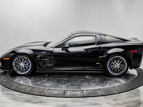 Used 2010 Chevrolet Corvette ZR1 w/ Preferred Equipment Group image 7
