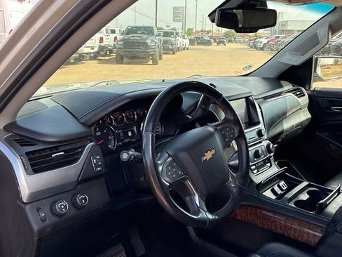 Used 2017 Chevrolet Tahoe Premier AWD/4WD image 7