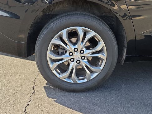 Used 2021 Buick Enclave Avenir w/ Avenir Technology Package image 8