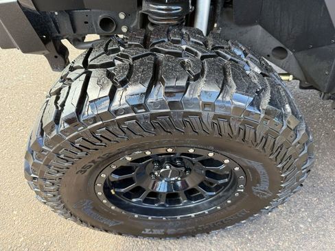 Used 2018 Jeep Wrangler Unlimited Rubicon image 10