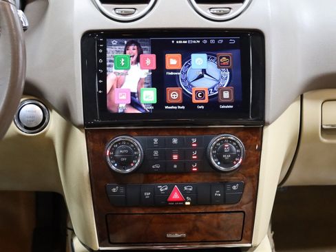 Used 2009 Mercedes-Benz ML 550 4MATIC image 55