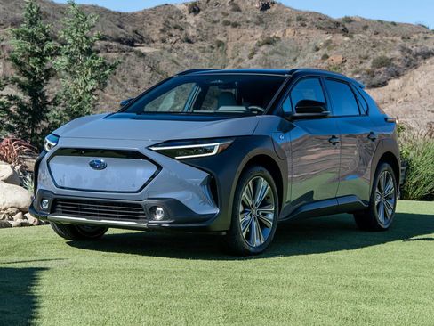 Used 2023 Subaru Solterra Touring image 1