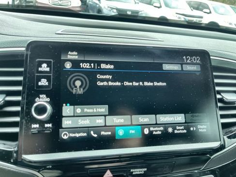 Used 2024 Honda Ridgeline Black Edition image 14